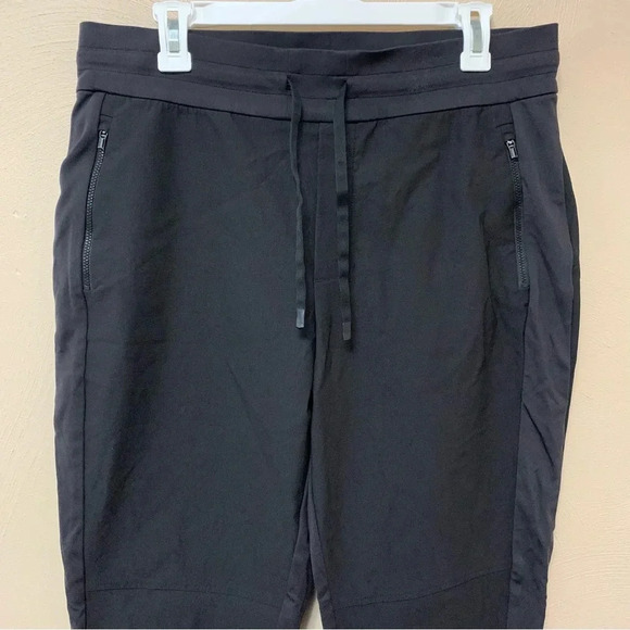 Athleta Headlands Hybrid Trek Jogger - Picture 5 of 13